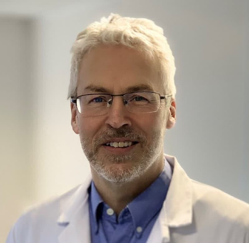 Andrew Godkin headshot.