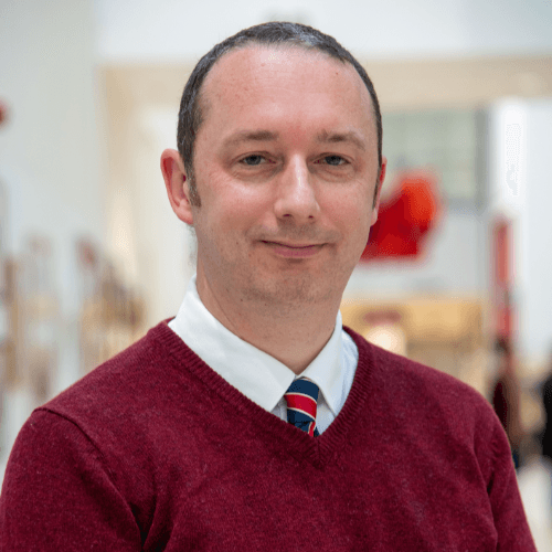 Nicholas West headshot.