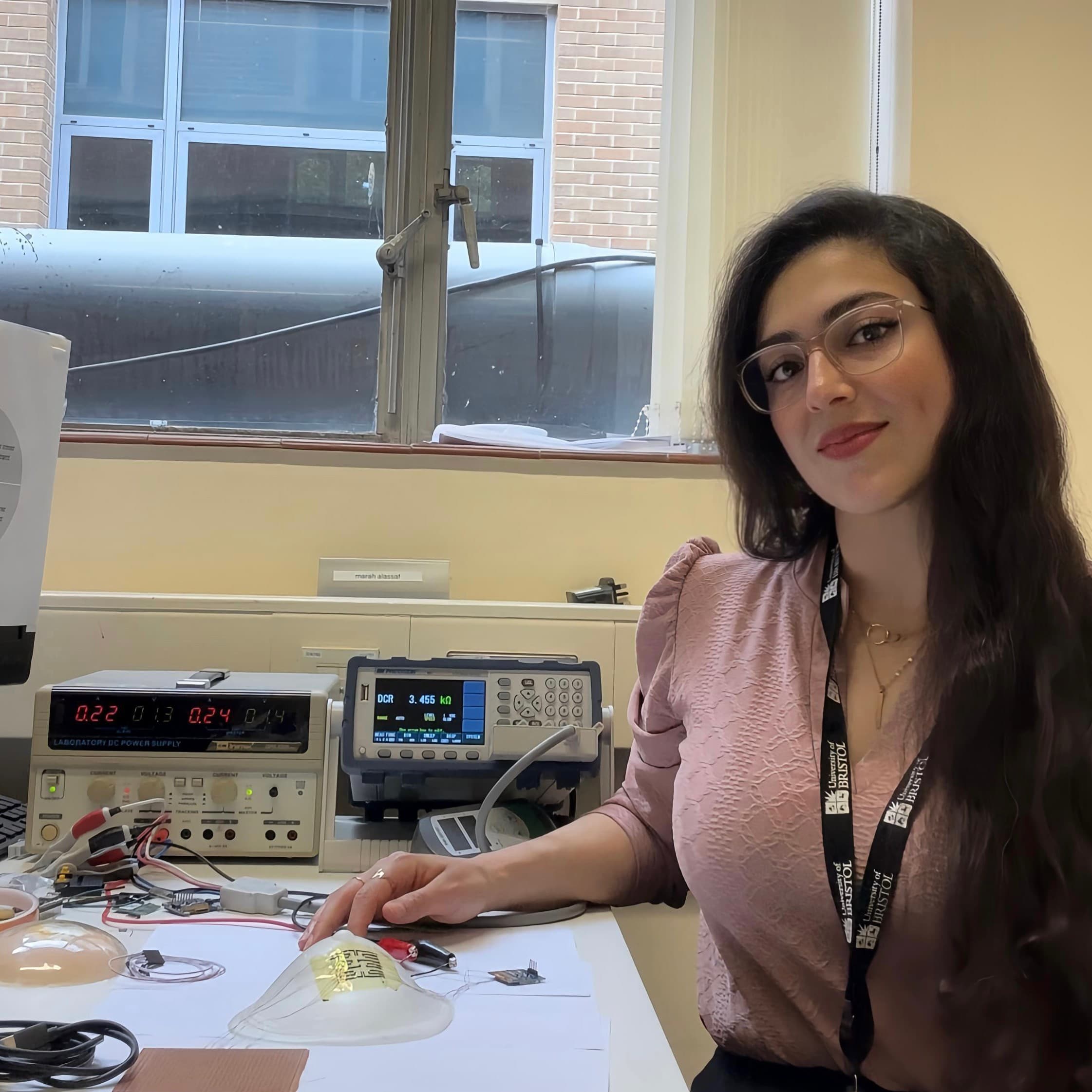 Image of researcher Marah Alassaf in her lab.