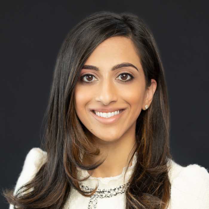 Neeha Zaidi headshot.