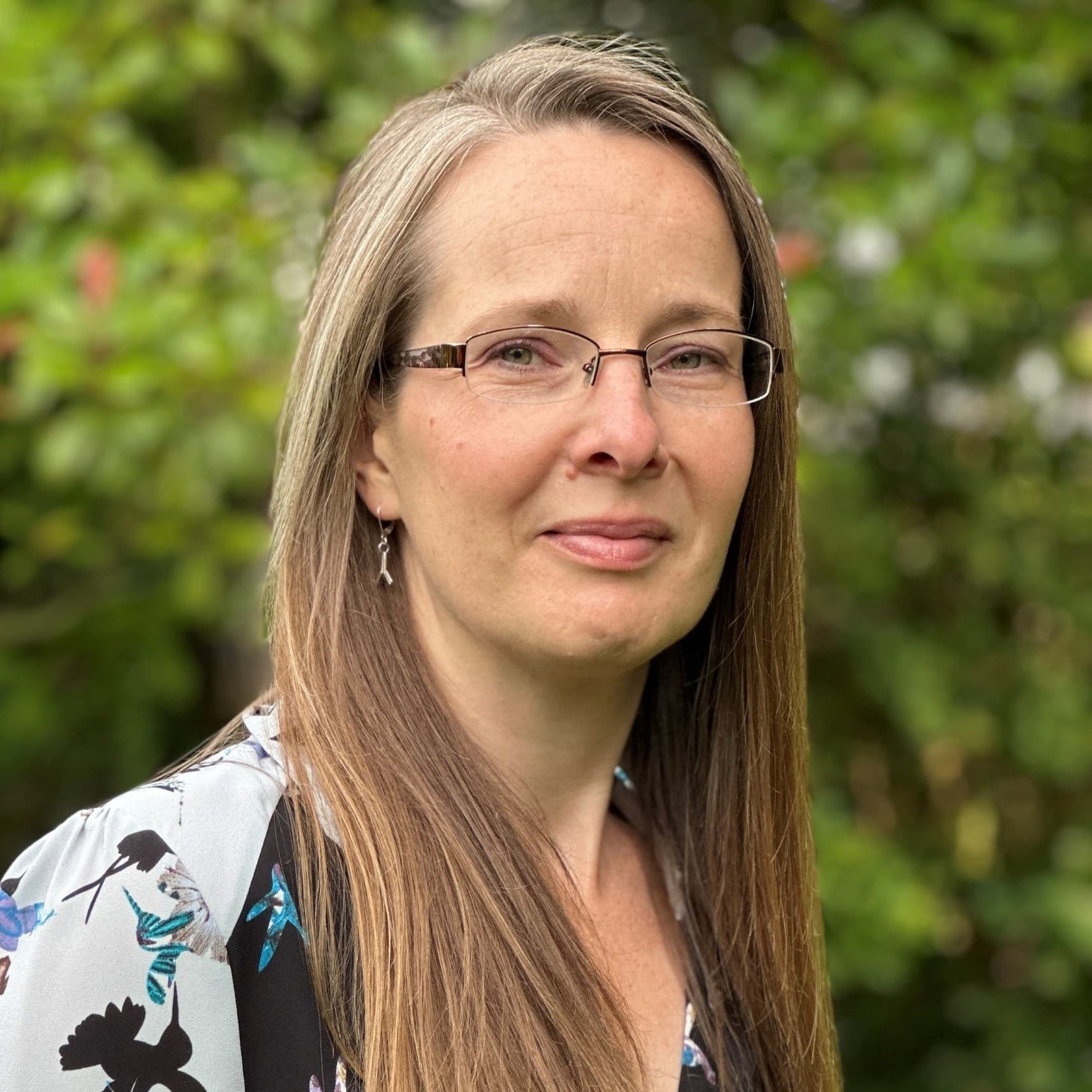 Image of Lisa Russell.