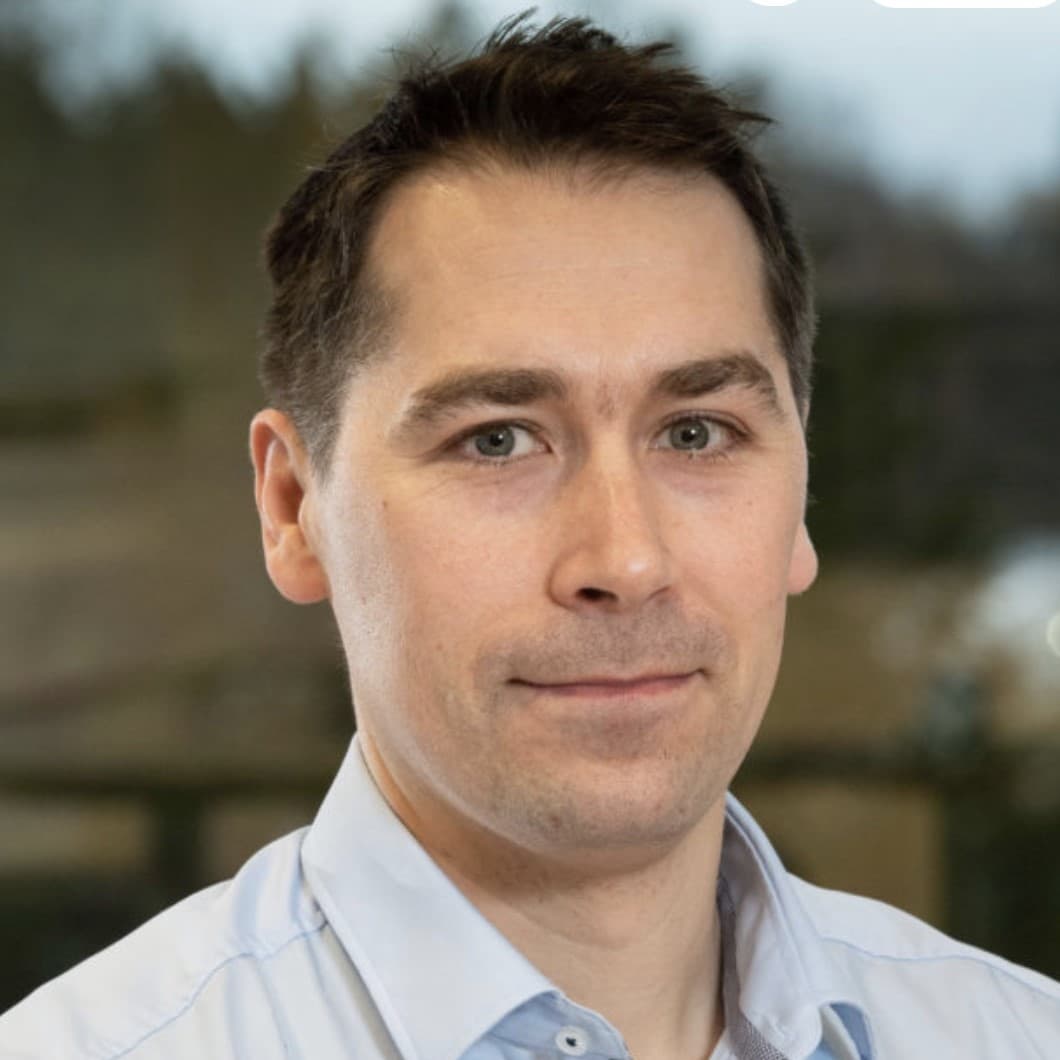 Headshot of Nigel Jamieson.