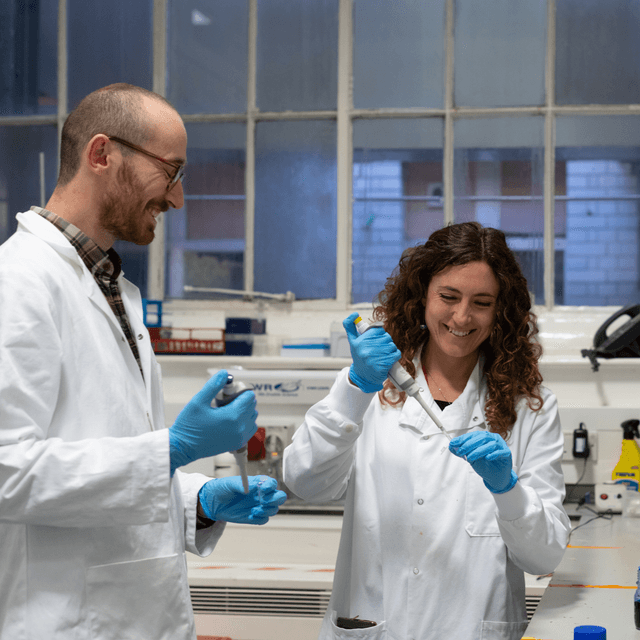 Positive Researcher Develop your research career | Cancer Research UK