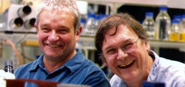 Sirs Paul Nurse and Tim Hunt smiling