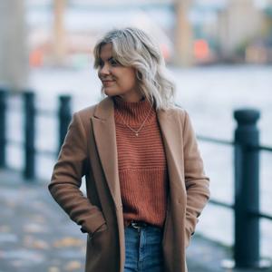 Laura Middleton