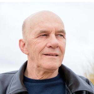 Headshot of Tommy