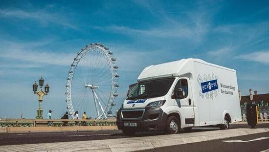 Boxmove Van