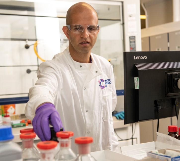Ali, a researcher from Manchester