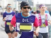 CRUK supporter running an event