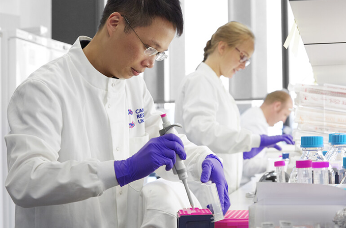 lab picture with scientists