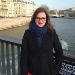 Giulia is the Service Design Lead at Cancer Research UK Giulia - Service Design Lead at Cancer Research UK