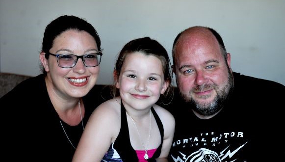 cervical cancer patient Sarah and her family