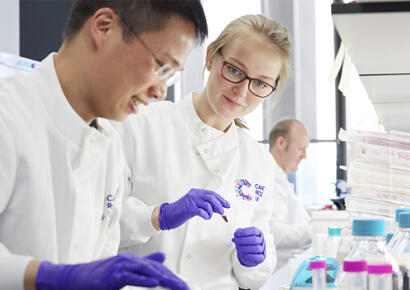 Two scientists in a lab