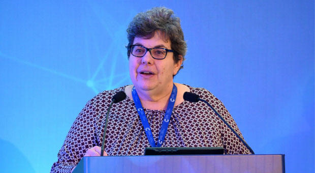 Dr Laura Porter