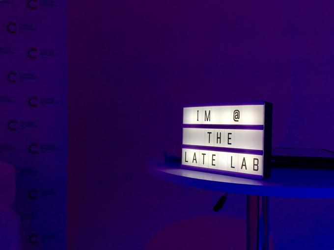 Late Lab Light box Late Lab Light box