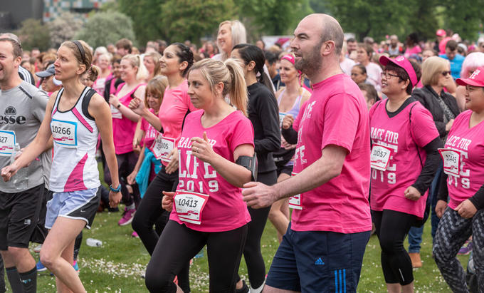 Race for Life Pink Runners