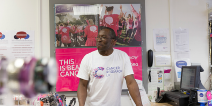shop volunteer