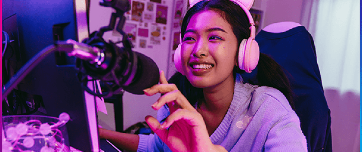 A Cancer Research UK fundraiser during a livestream.